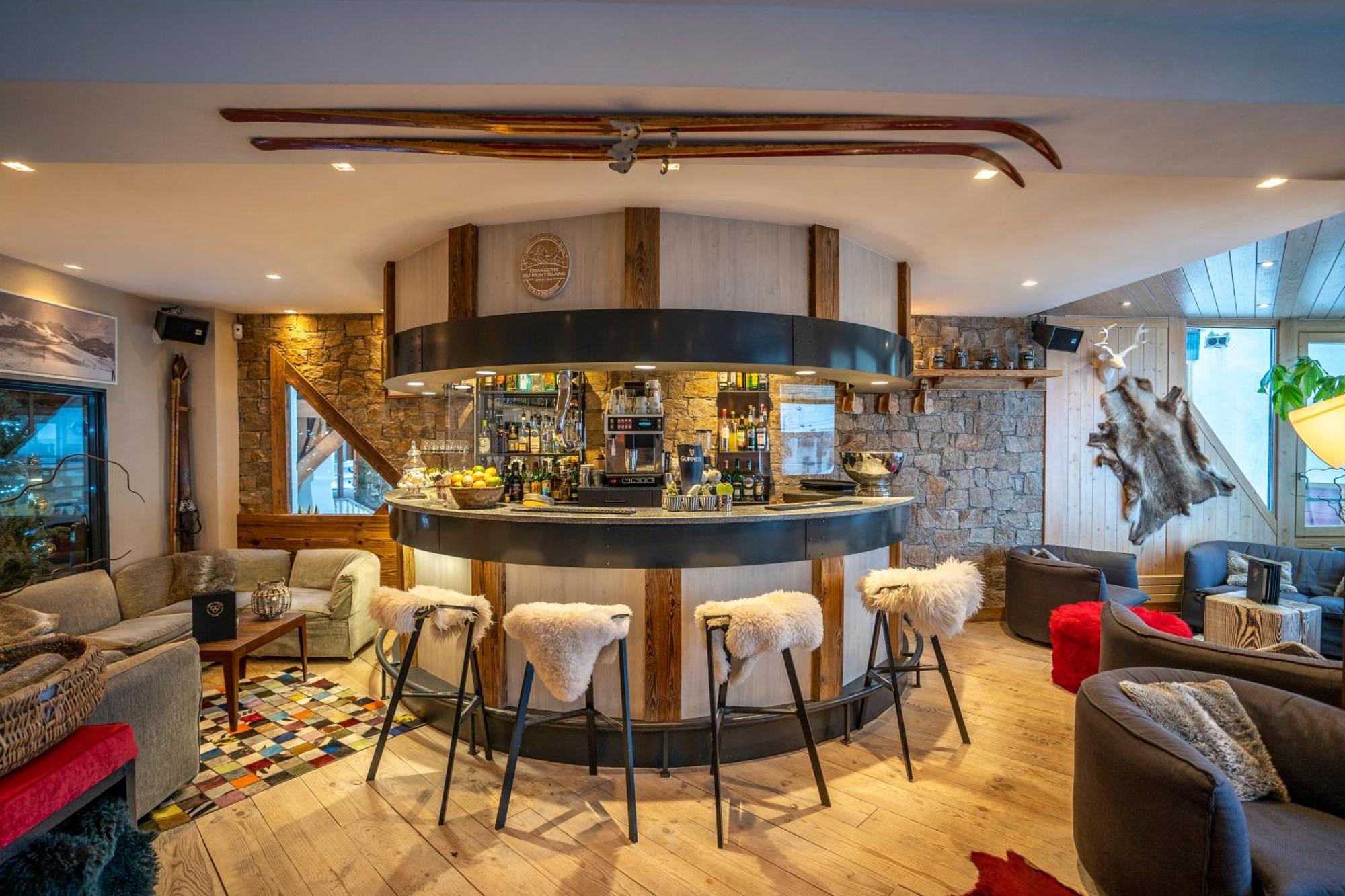 Hotel 3 Vallees Валь-Торанс Екстер'єр фото